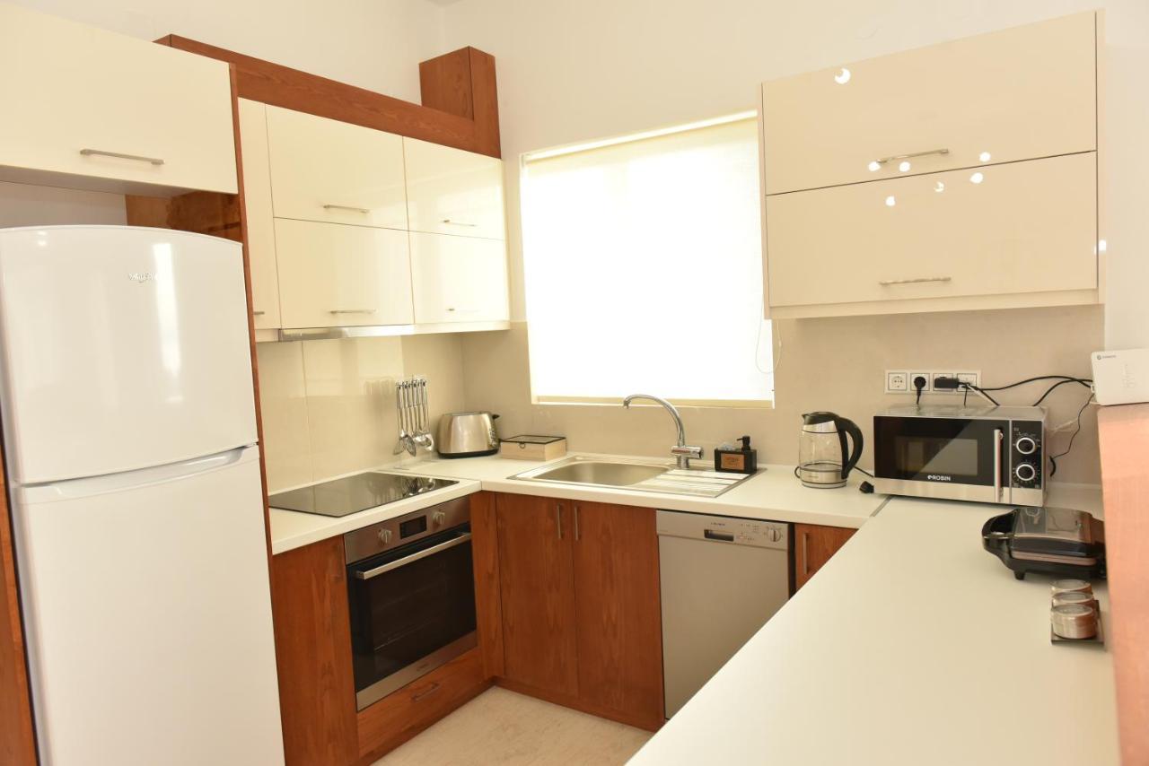 Christianna Luxury Apartments Almirida Exterior foto